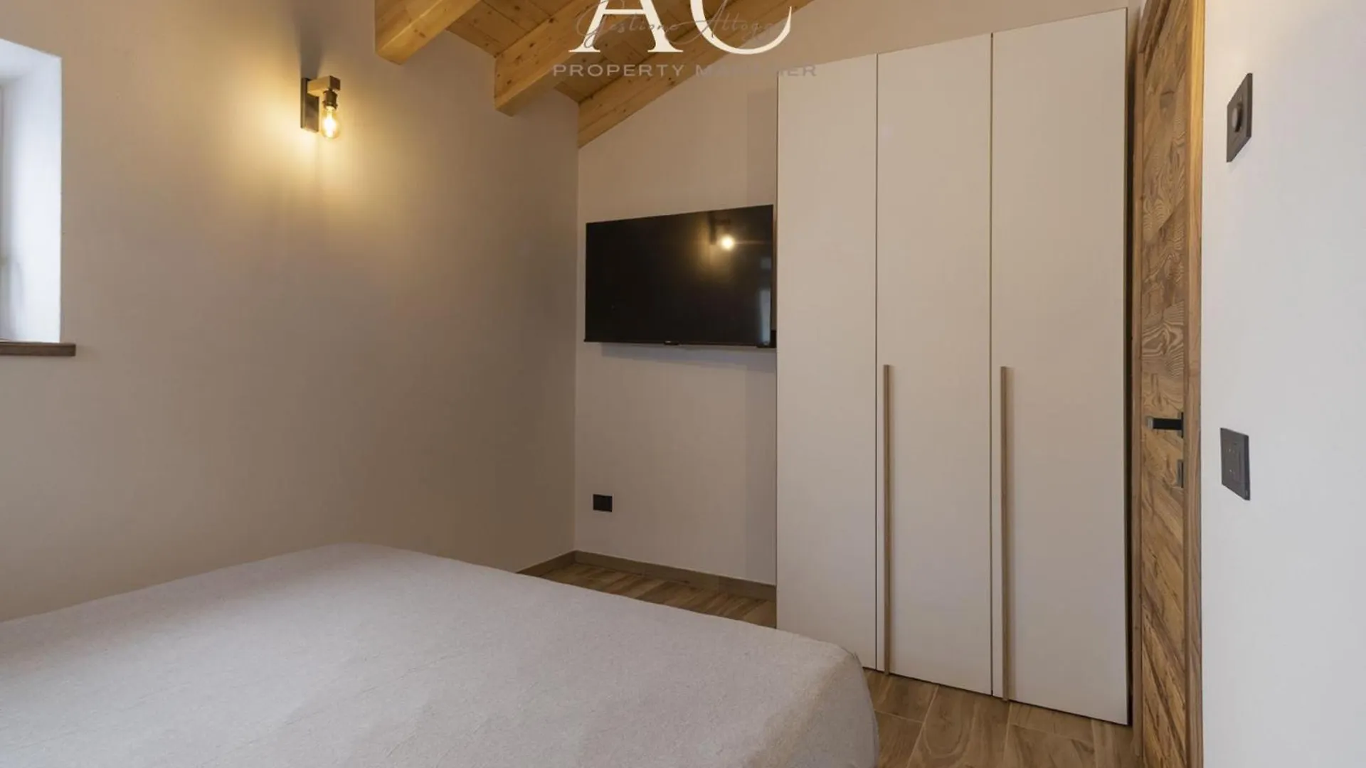 Chalet Ferrari Ponte Di Legno 0*,  Italy